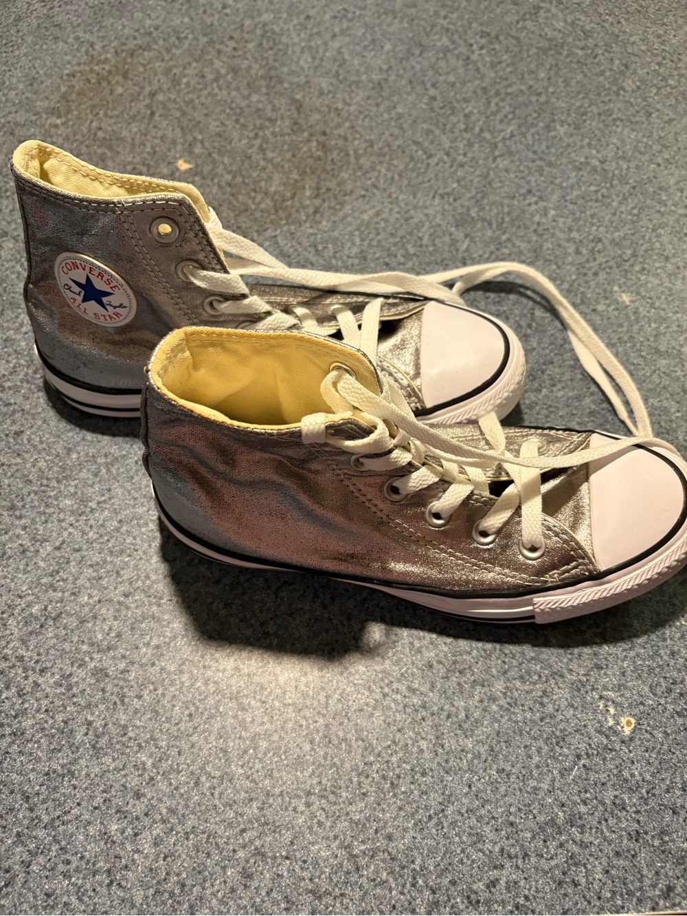Converse Women’s Silver High-Top Sneakers with White Toe Cap - Picture 2 of 6